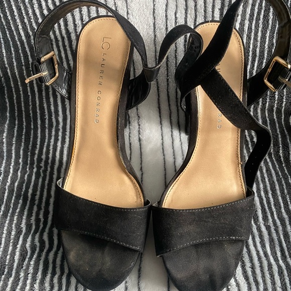 Lauren Conrad Black Suede Women's Platform Heels - Picture 3 of 5